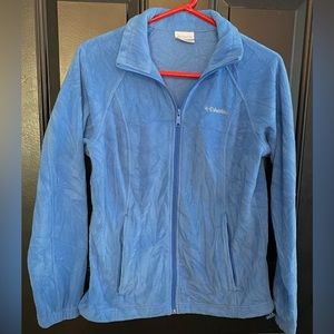 Women’s Columbia fleece blue zip up jacket. Size small pre-owned